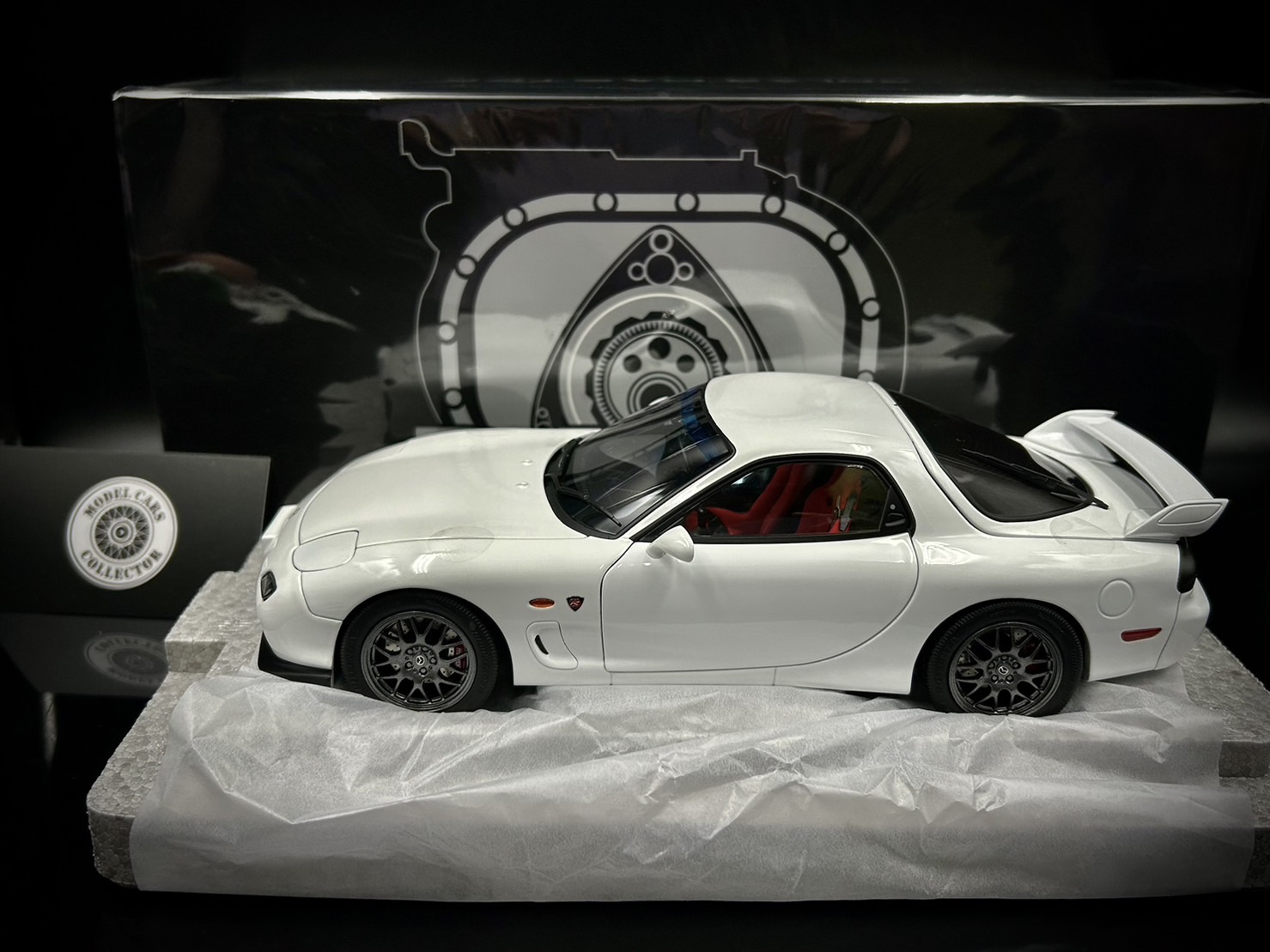 收藏模人 模型車專賣店 - 新品到貨 Polar Master Mazda RX-7 Spirit R... | Facebook