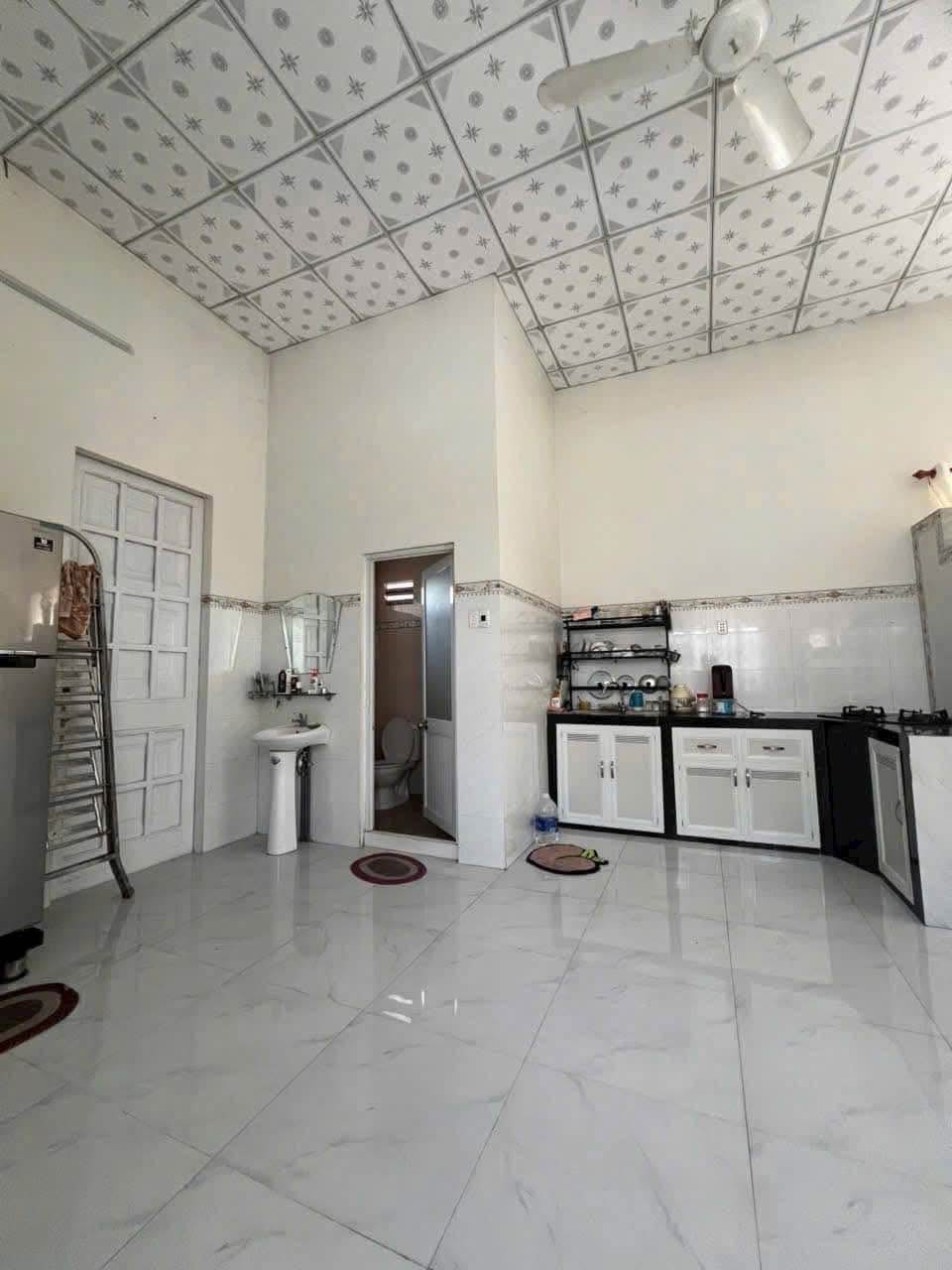Nhà Trịnh Phong Đáng Hoà Thành Tây Ninh