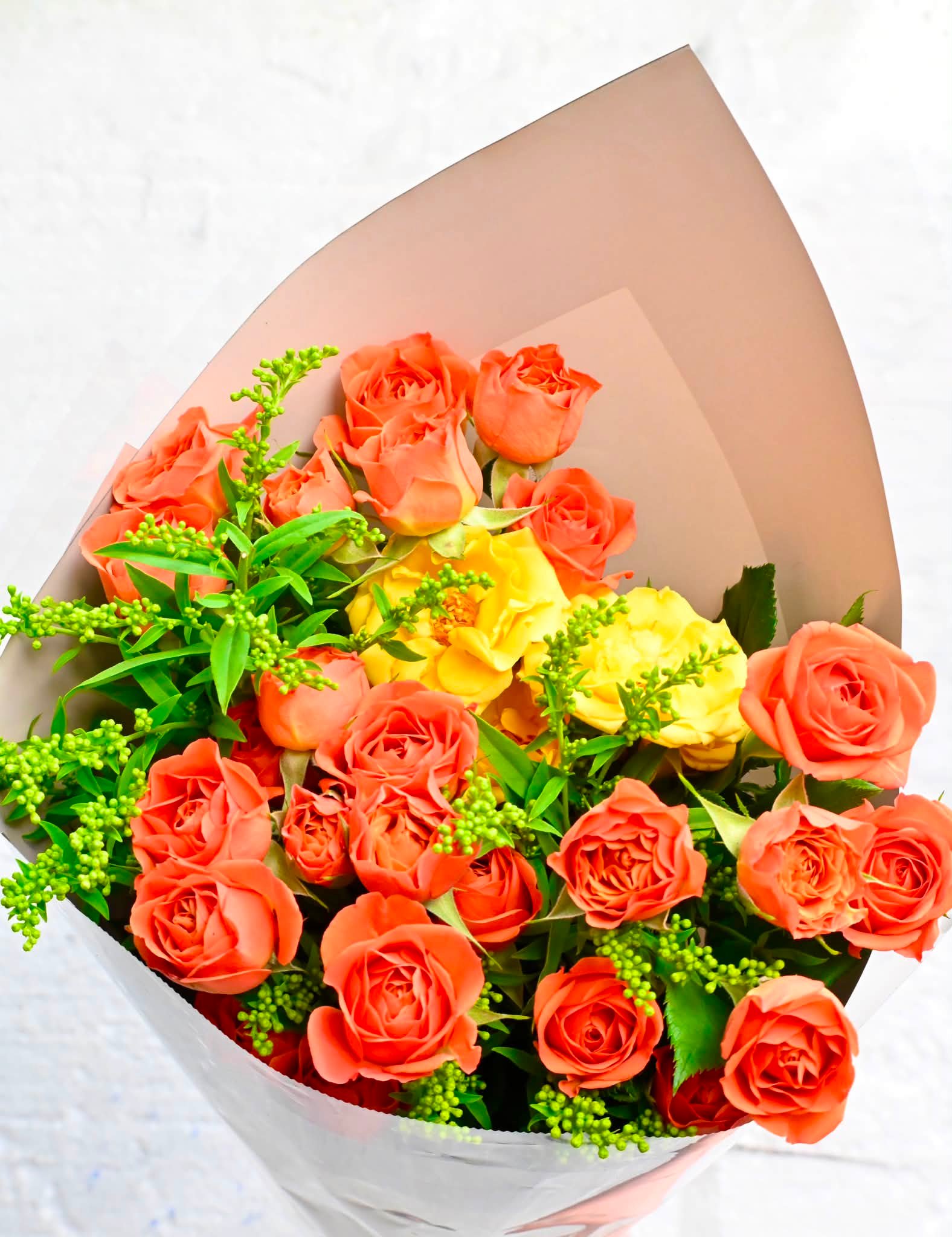 Nikon Z50 II with Nikkor ZDX 50-250mm lens: capturing bouquet of