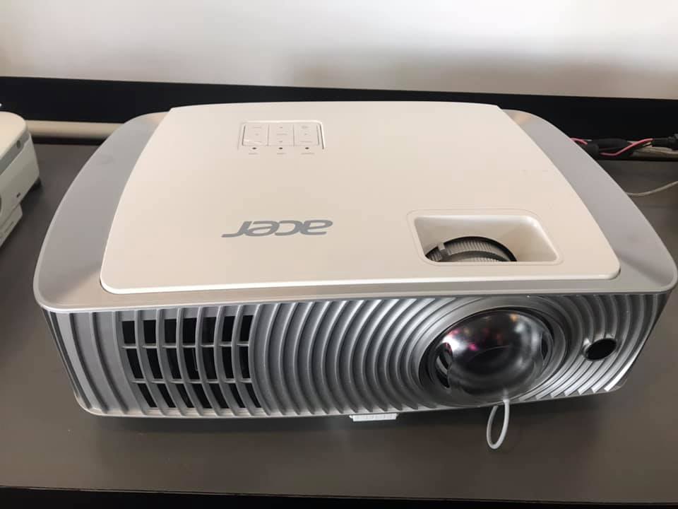 acer-h7550st