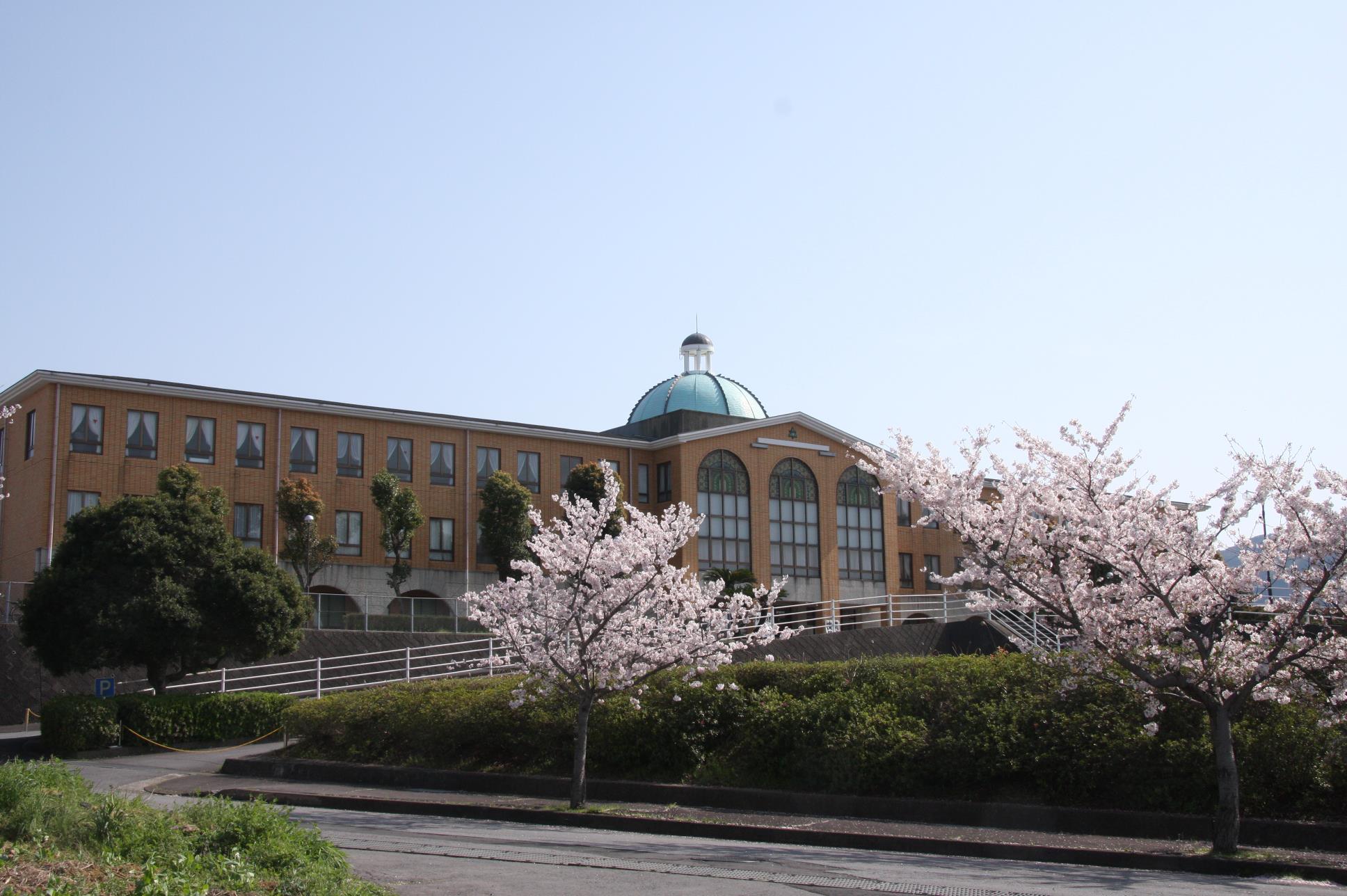 創成 館 高等 学校