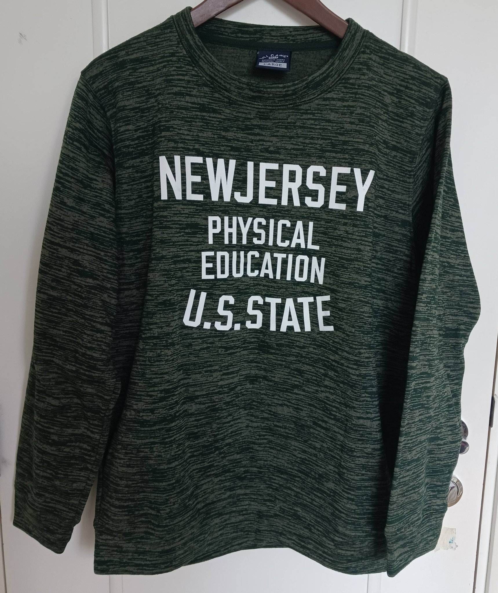 New L-xl *25 お اوااقي АЛΟΣ NEWJERSEY PHYSICAL EDUCATION U.S.STATE