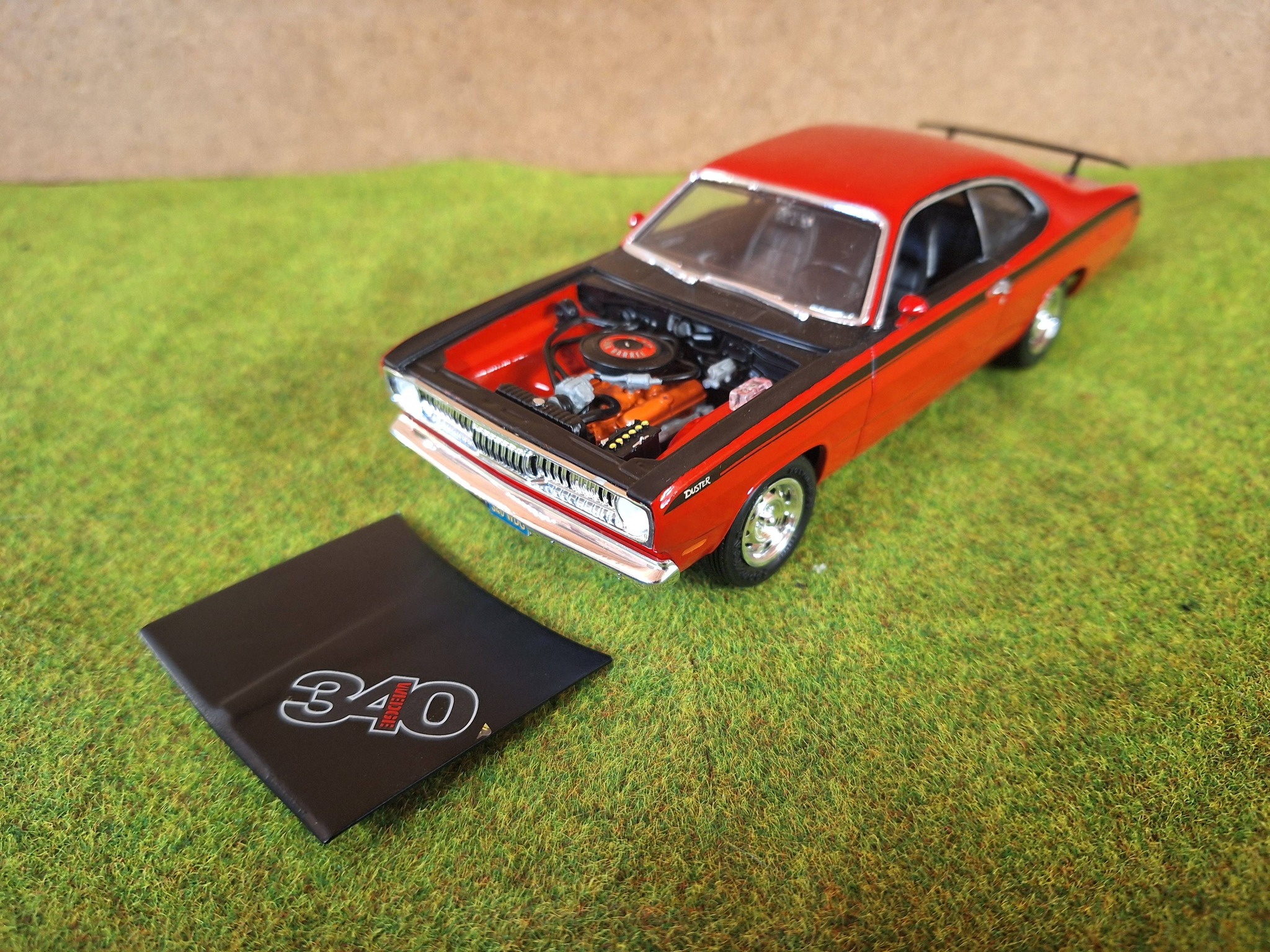 Amt ertl 1/25.