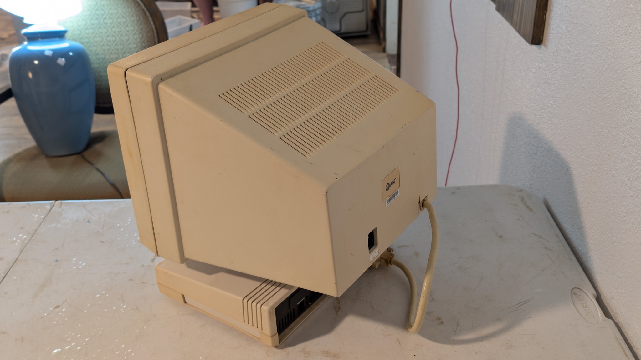 Restoring an AT&T 610 business computer terminal