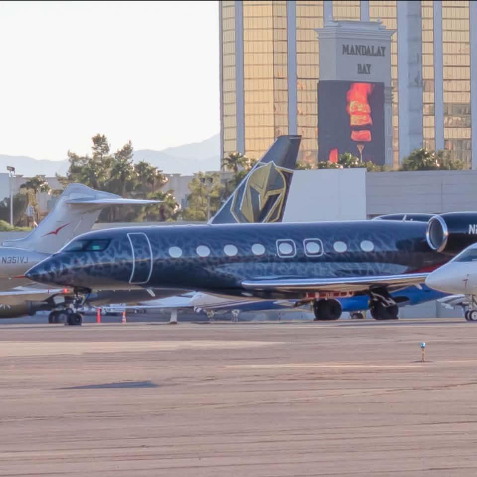 BIZJETS | Kylie Jenners Bombardier Global 7500 N810KJ on the Atlantic ...