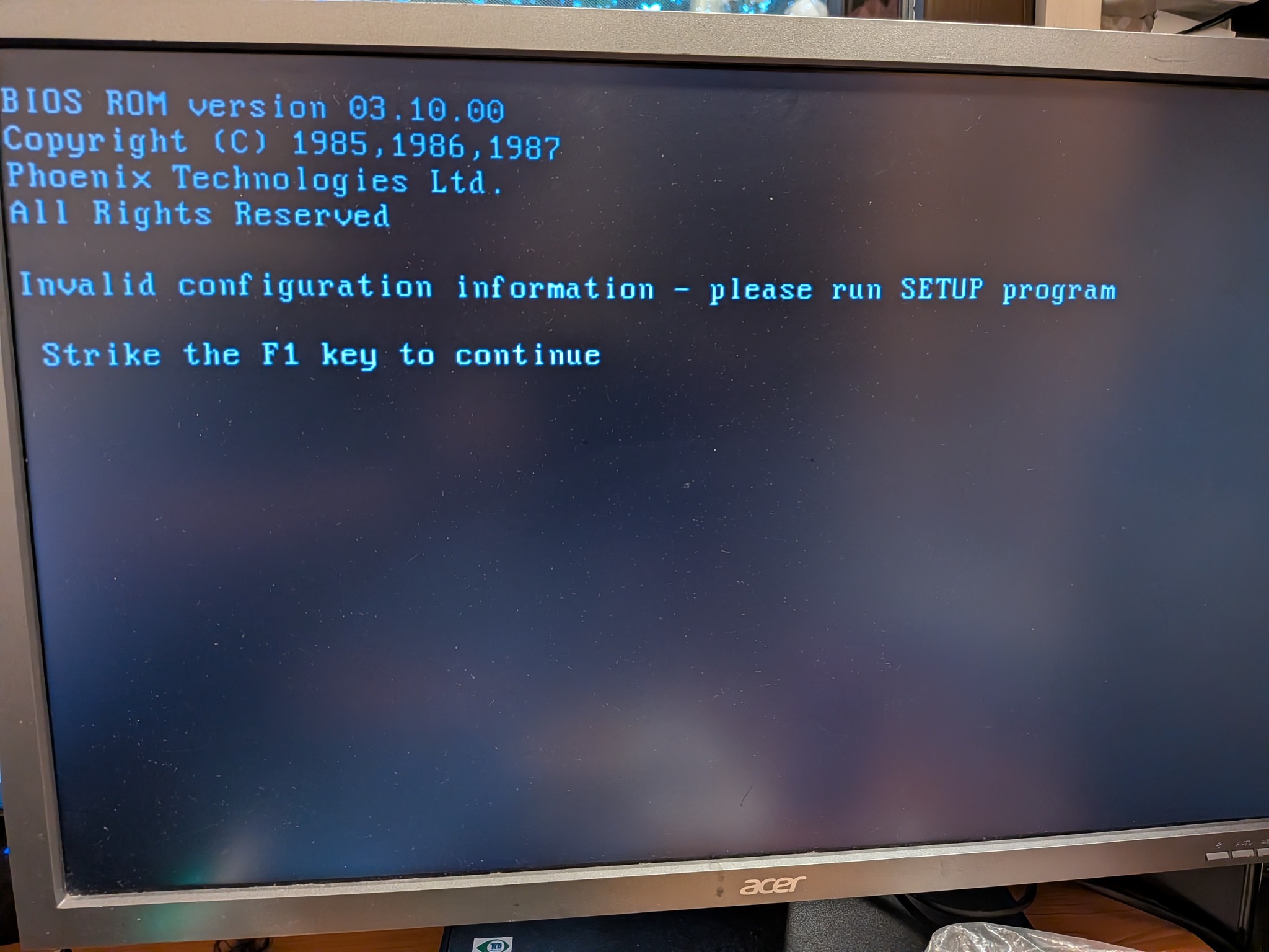 Tandy 2500 XL 