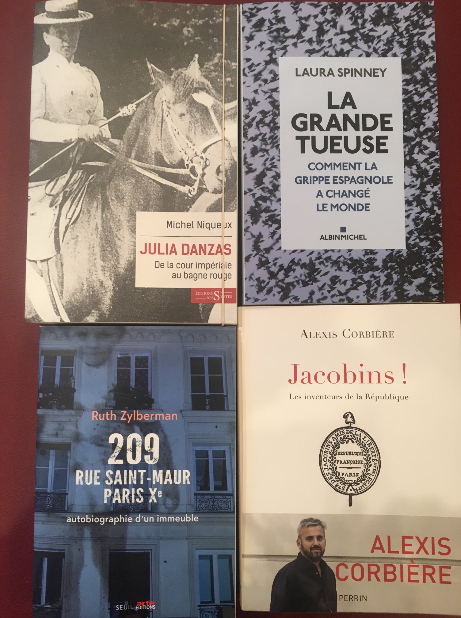 Librairie De La Rue En Pente Photos Facebook