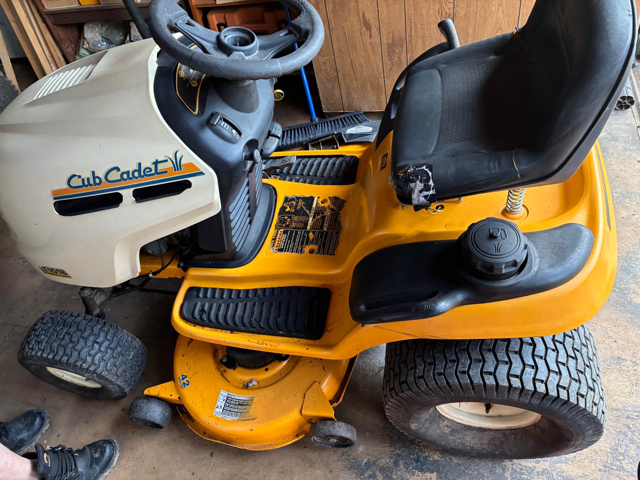 Best HD Pictures about  Cub Cadet Series 1000  with No AI Images