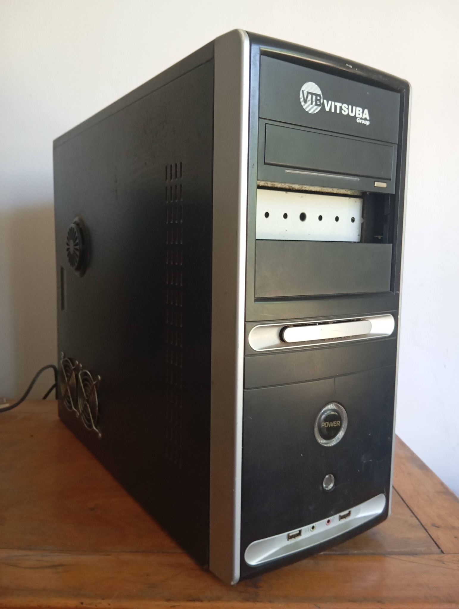 Cuánto puedo pedir por esta PC? I5 10ma 16ram ddr4 SSD 240 Hdd 1tb 