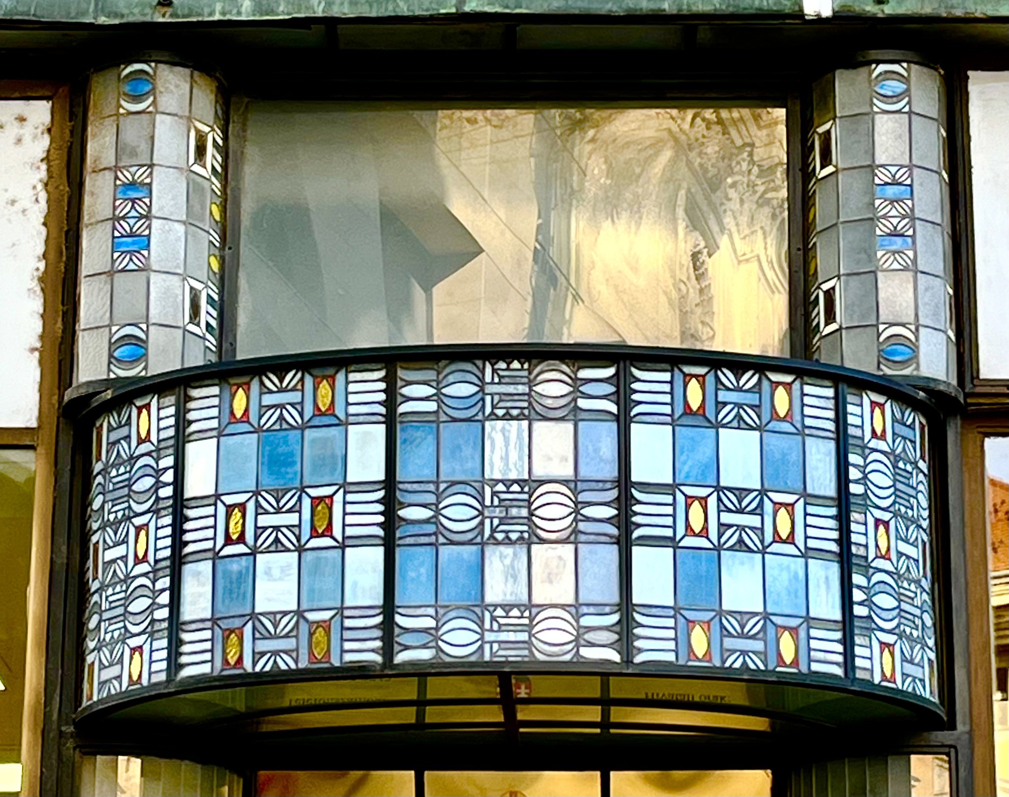 Rozavolgyi House in Budapest: A Bridge to Art Deco Architecture