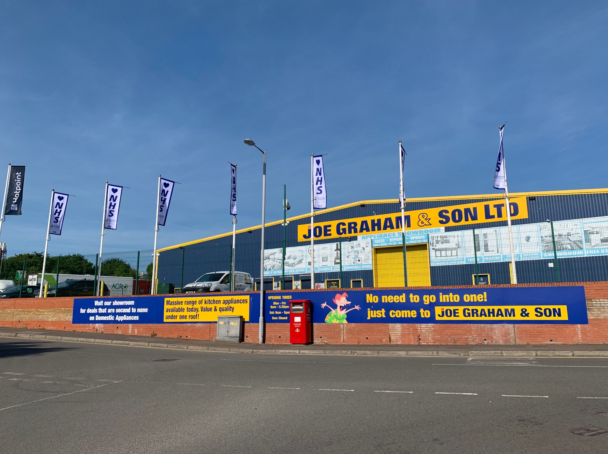 Luton Signs | Luton