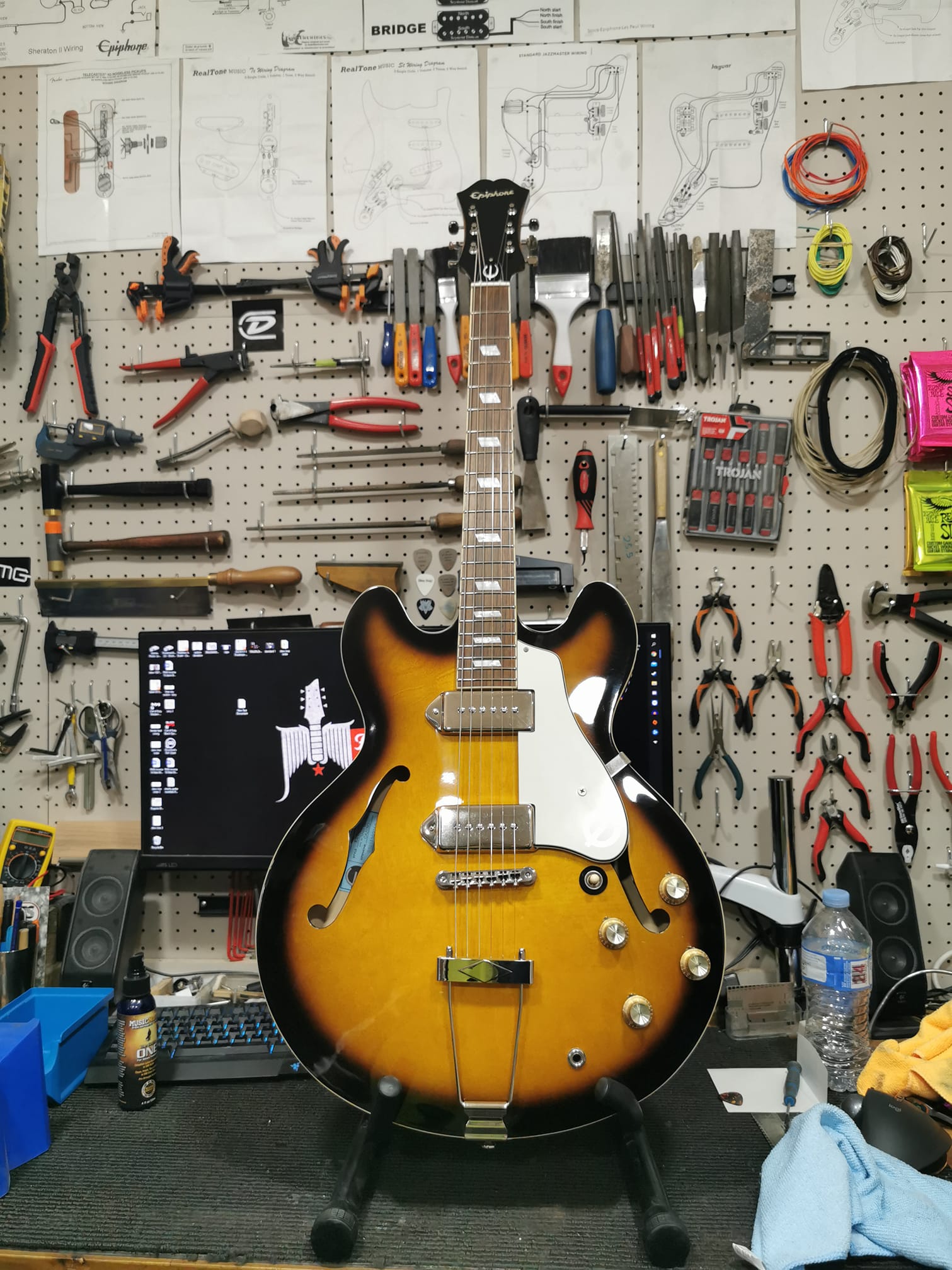 I have this 1983 Epiphone Casino on loan at the moment. Nice thing!