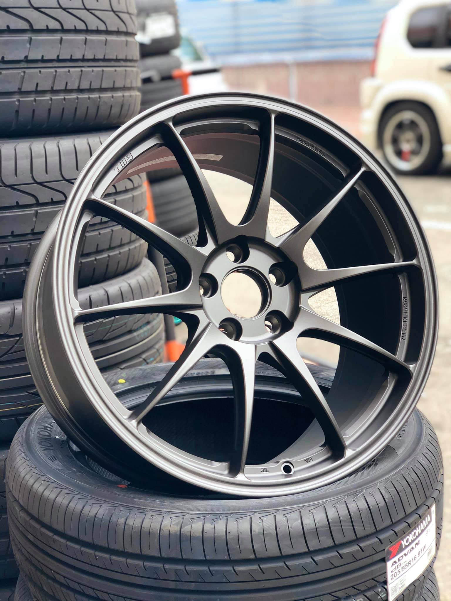TWS MOTORSPORT RS317 19X9.5 et48 5x112 RGM Concave Dace-C https 