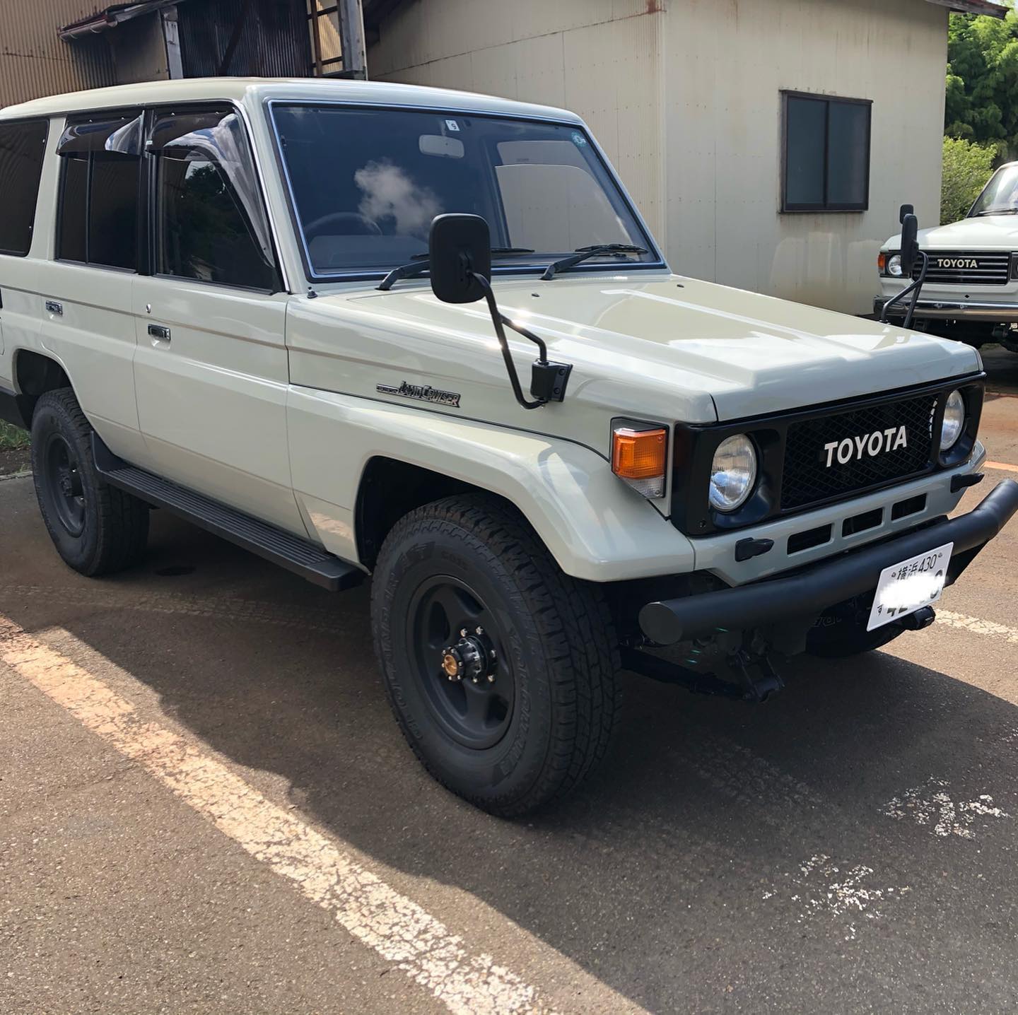 NOx、pm解除しました ランクル70！ 全塗装や予防整備 沢山打ち合わせ 