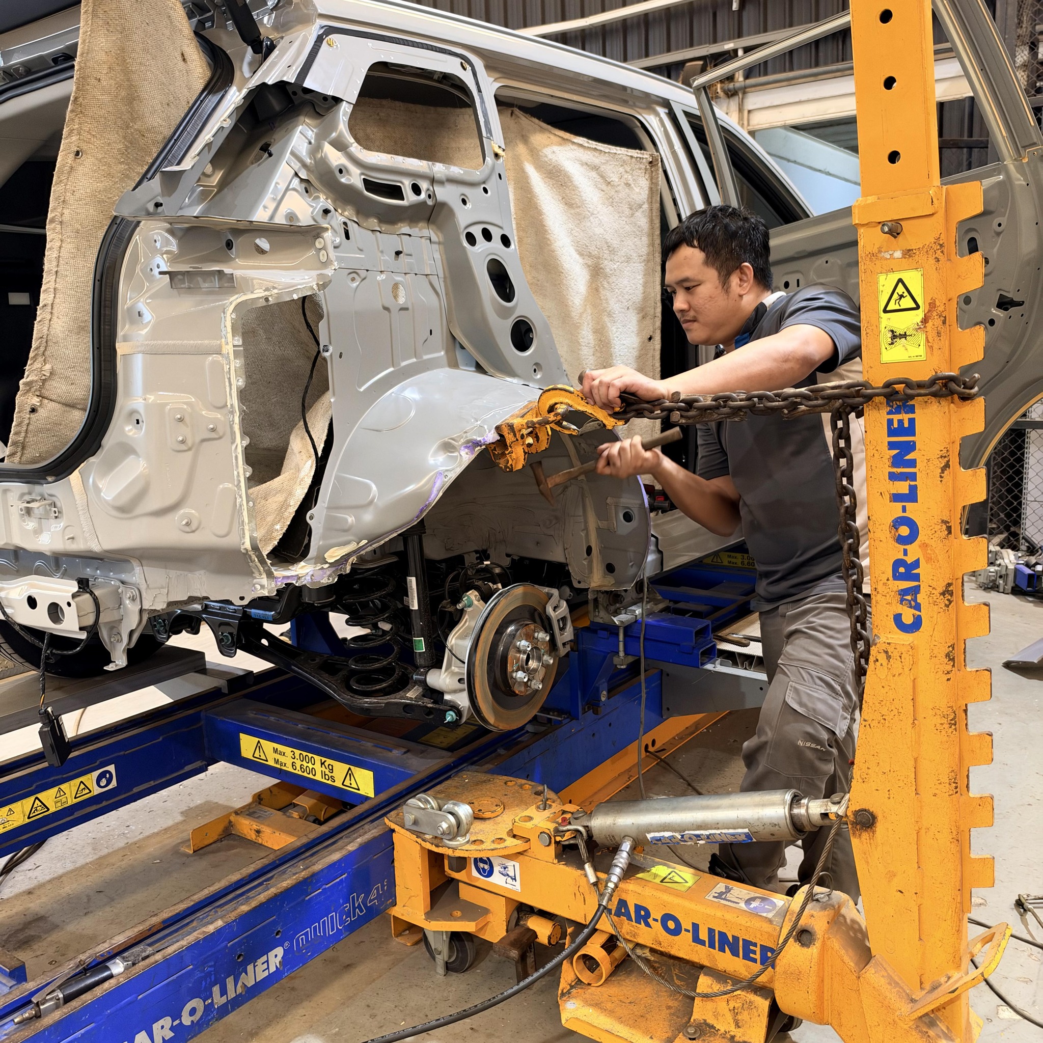 Full clip: Cutting out and replacing the rear body panel with a new ...