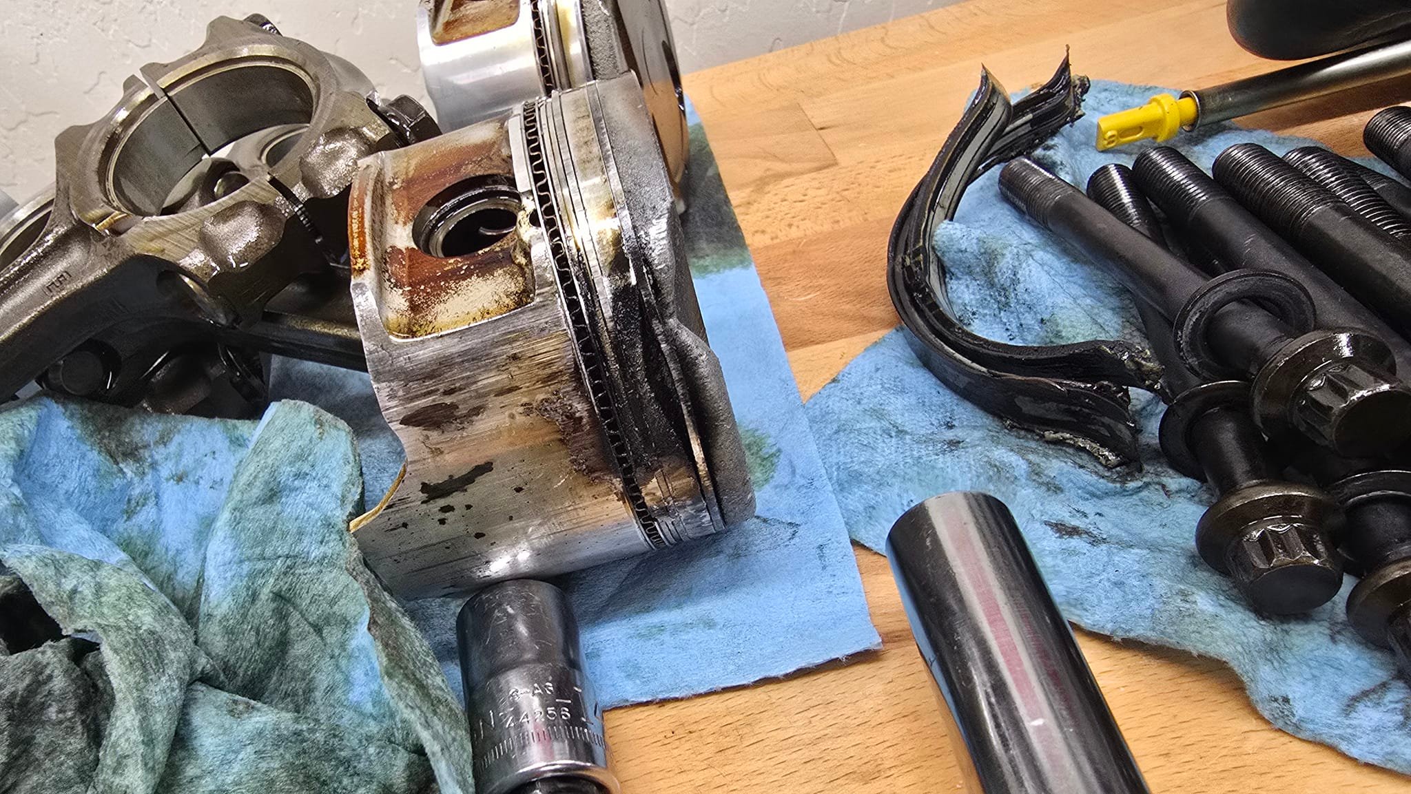 ベル　2セットまとめ What causes engine lockup on a fresh Scatpack build after a tune?