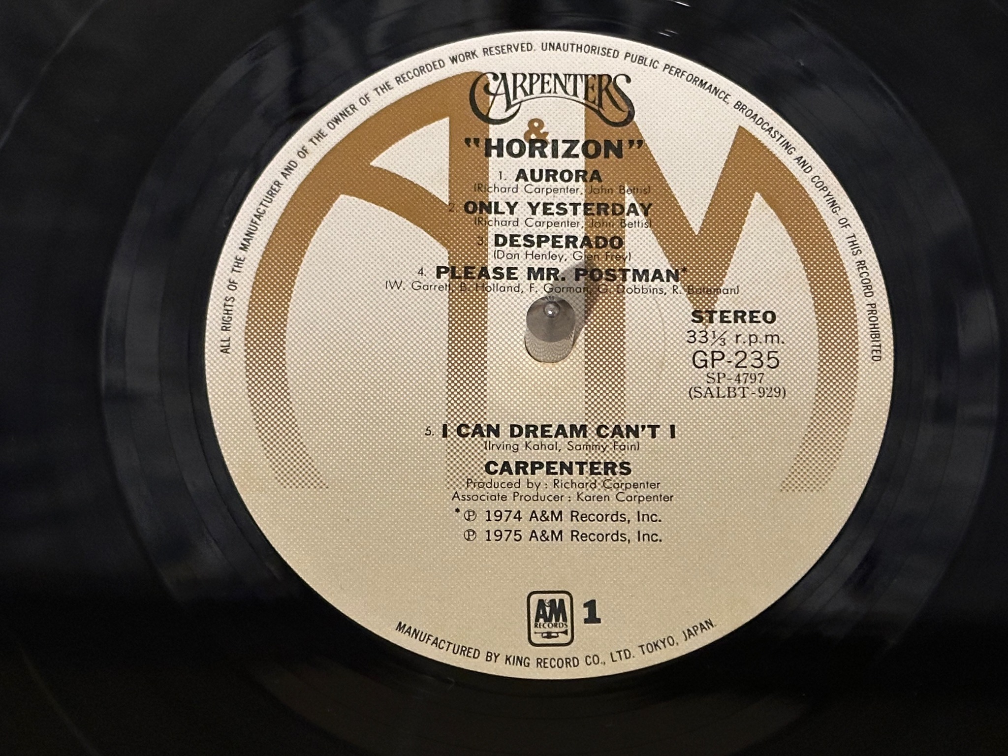 Carpenters Horizon early Japanese pressing features and details