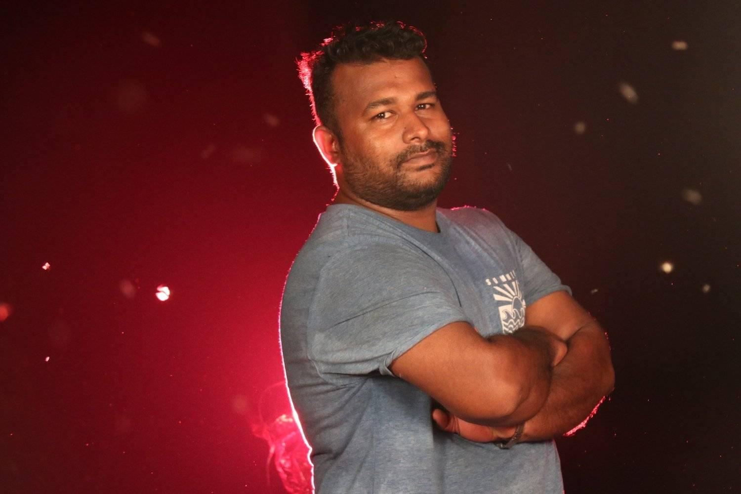 SUJON VAI ツST