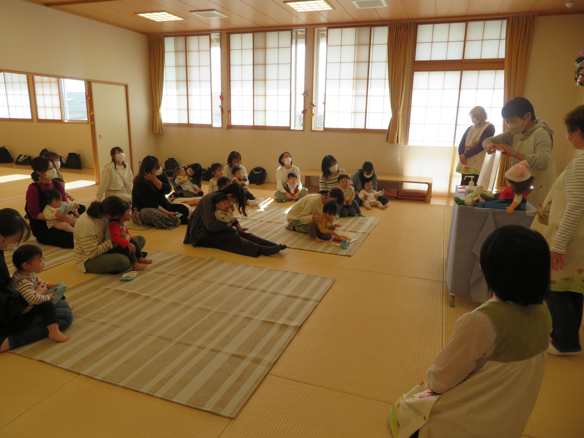 11月6日（月）にとみや子育て支援センター(とみここ)で、子育てサロン「とことこ... - 社会福祉法人富谷市社会福祉協議会
