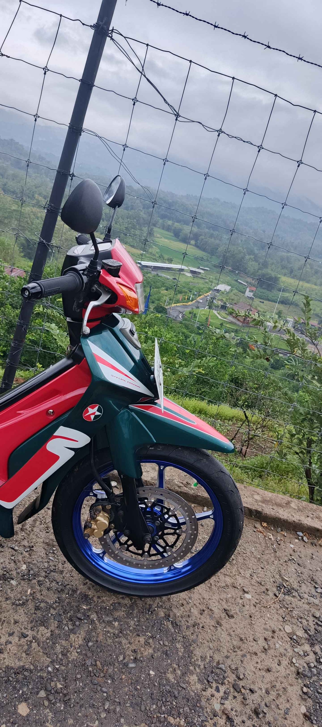 Jual Beli Motor dan Spare part FIZ R TEGAL | Di jual fiz r caltek 2001 ...