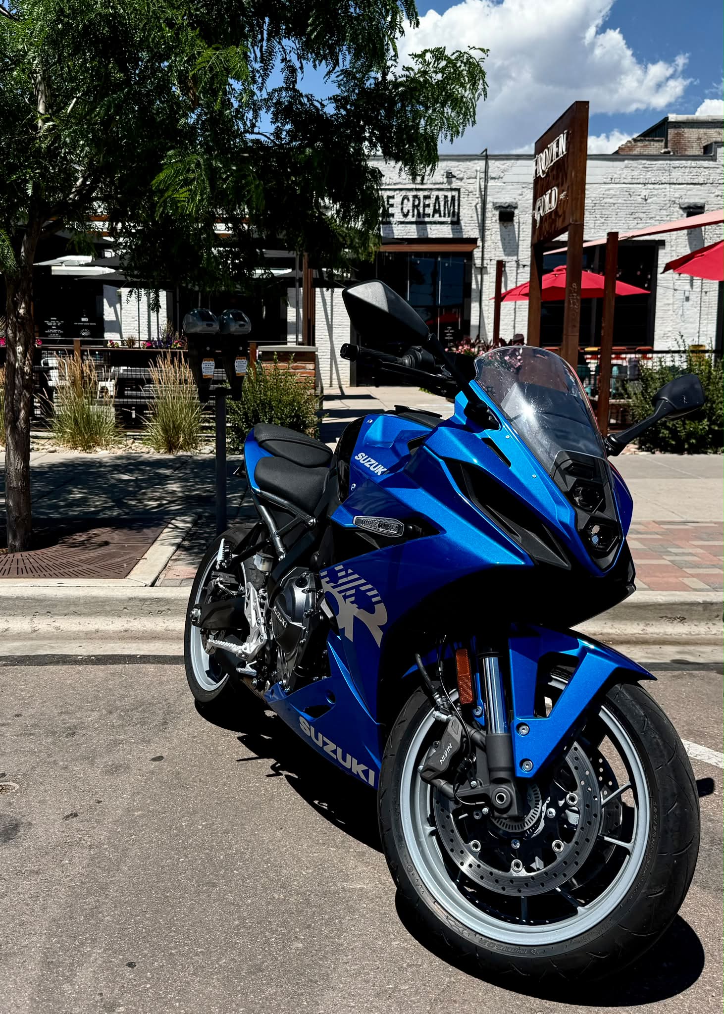 What's the Toce exhaust with DB killer like on Suzuki GSX-8R?