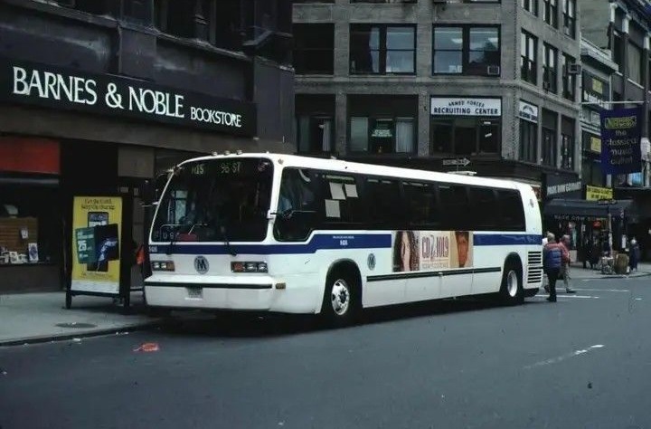 ONLY CLASSIC NYCTA SUBWAYS BUSES/LIRR/METRO NORTH and PATH and Moments ...