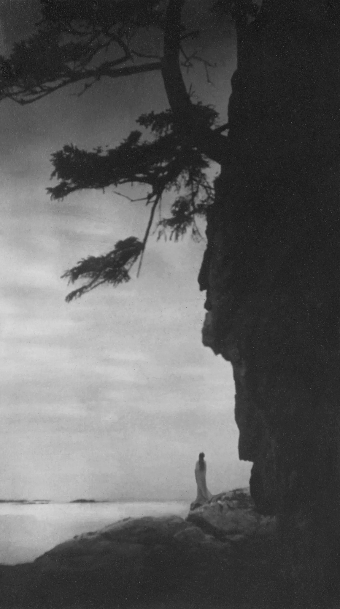 Aenne Biermann (Photographer) - (1898-1933) Germany