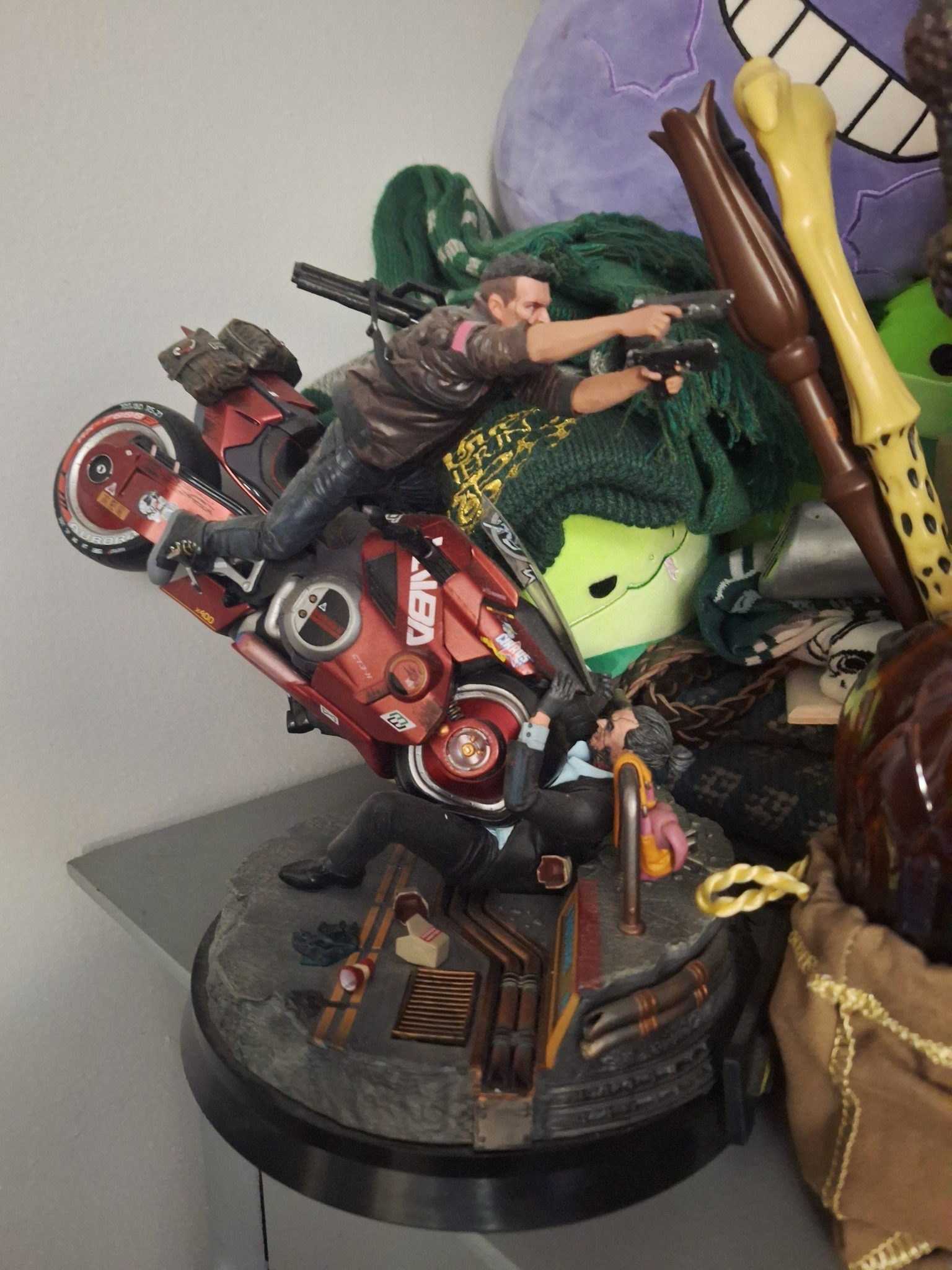 Cyberpunk 2077 Collector's Edition statue review