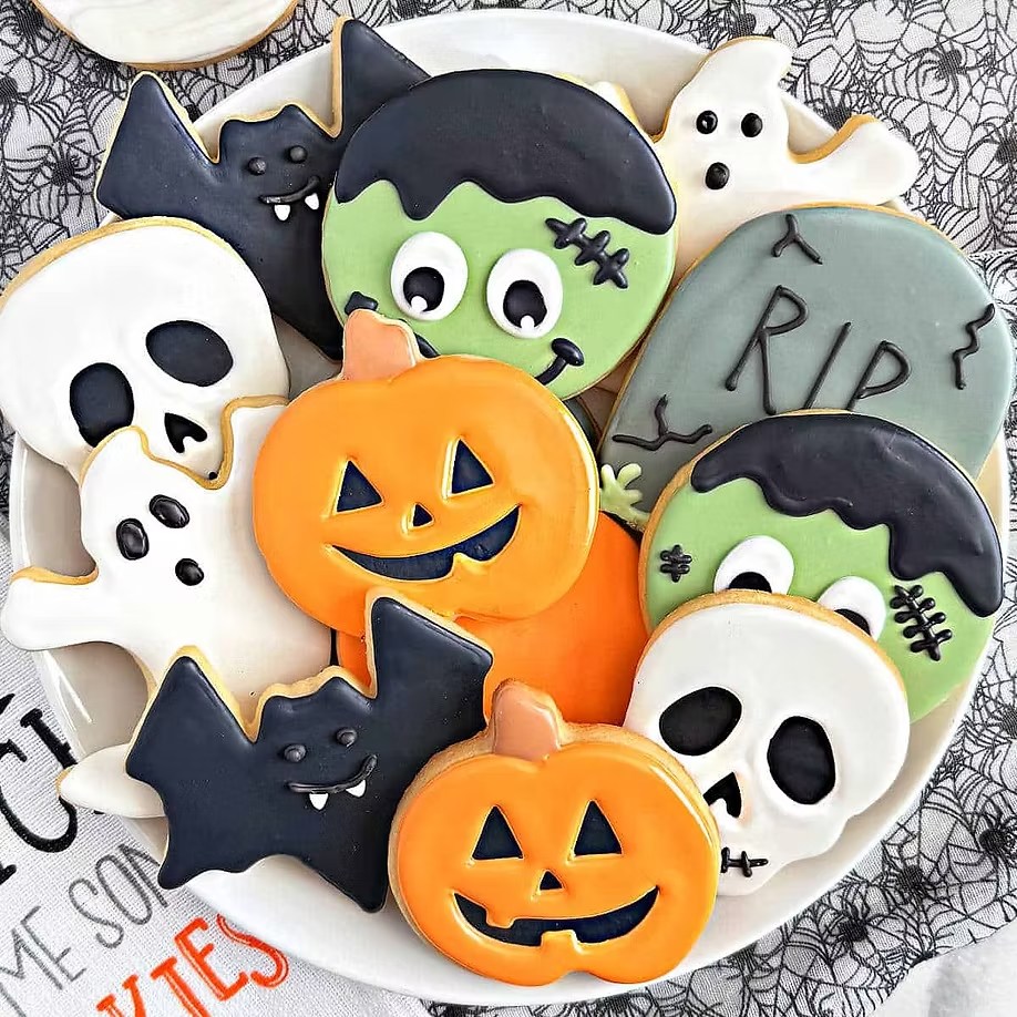 Halloween Cookie Decorating
