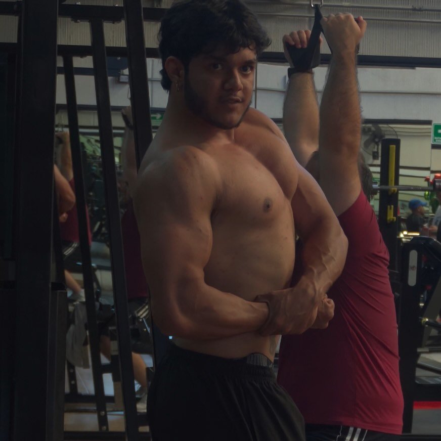 #gym #gymrat #bigger #aesthetic #less | Martin Reyes