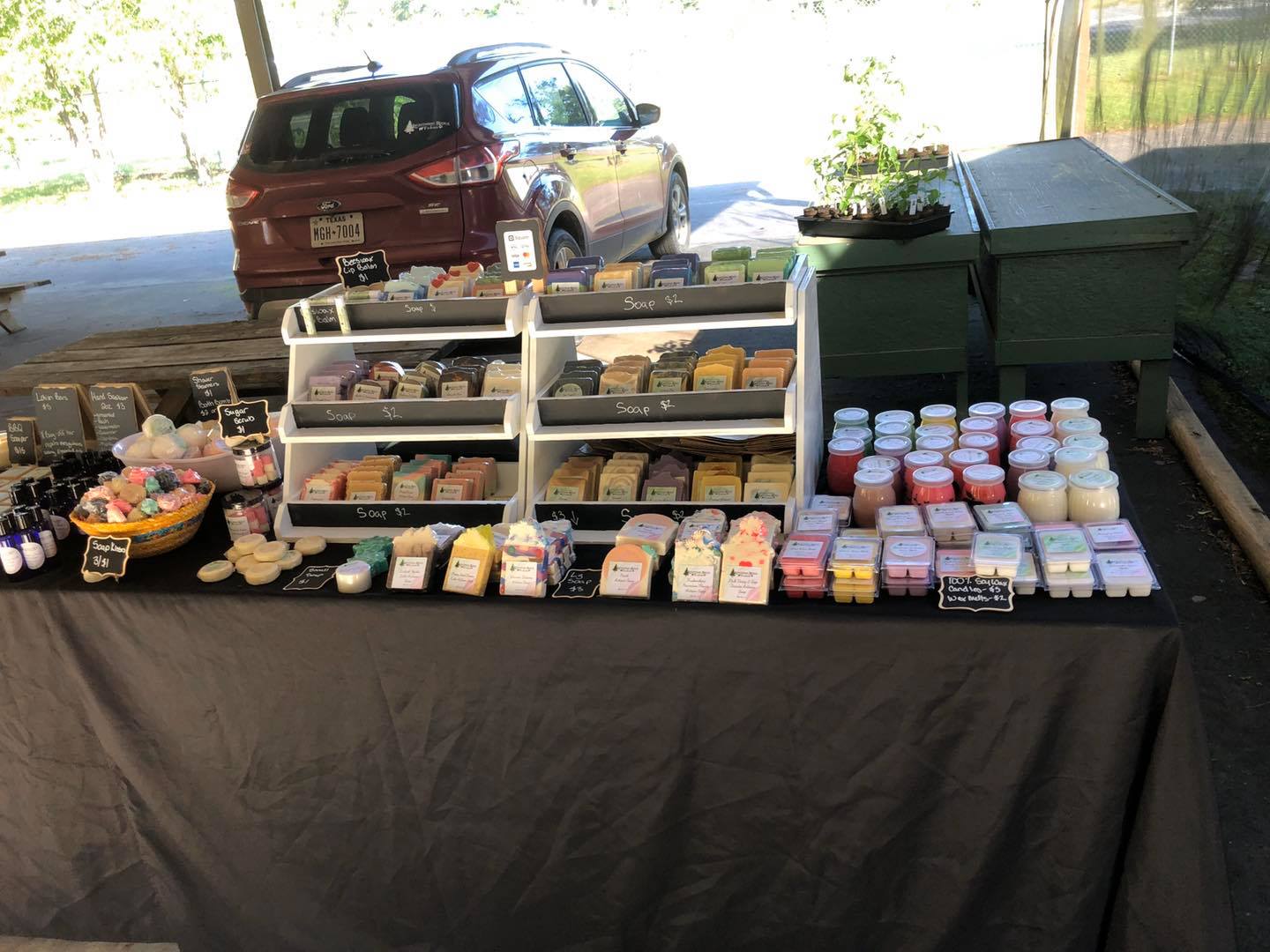 Lightning Ridge Farms
