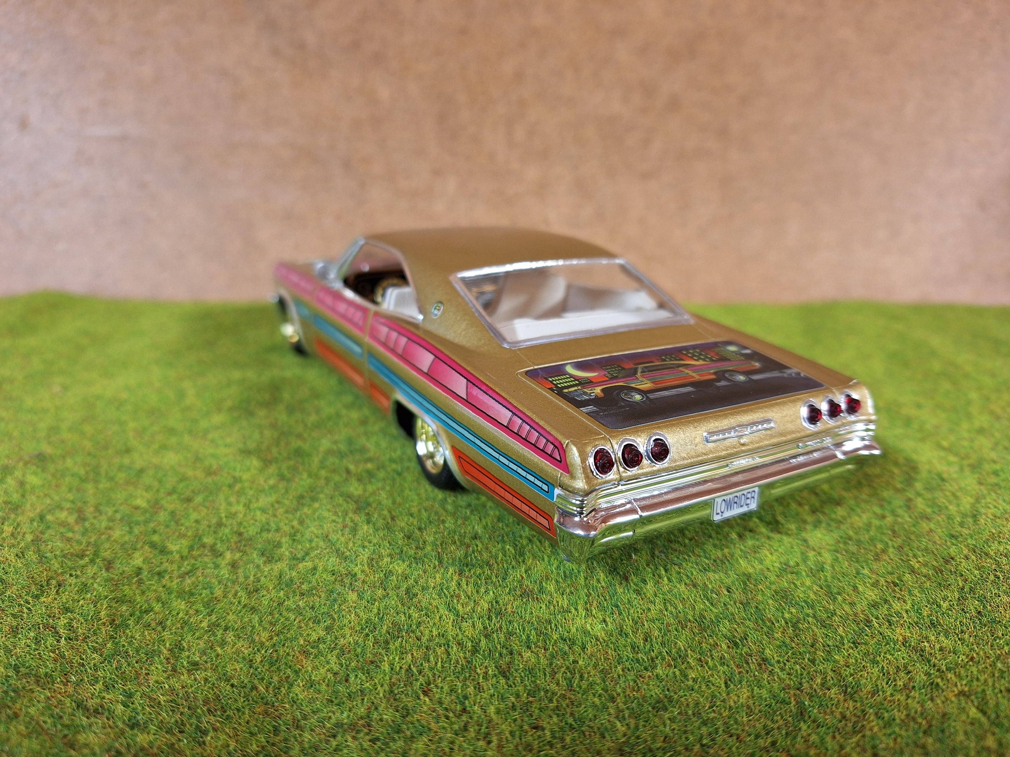 Revell 1/25.