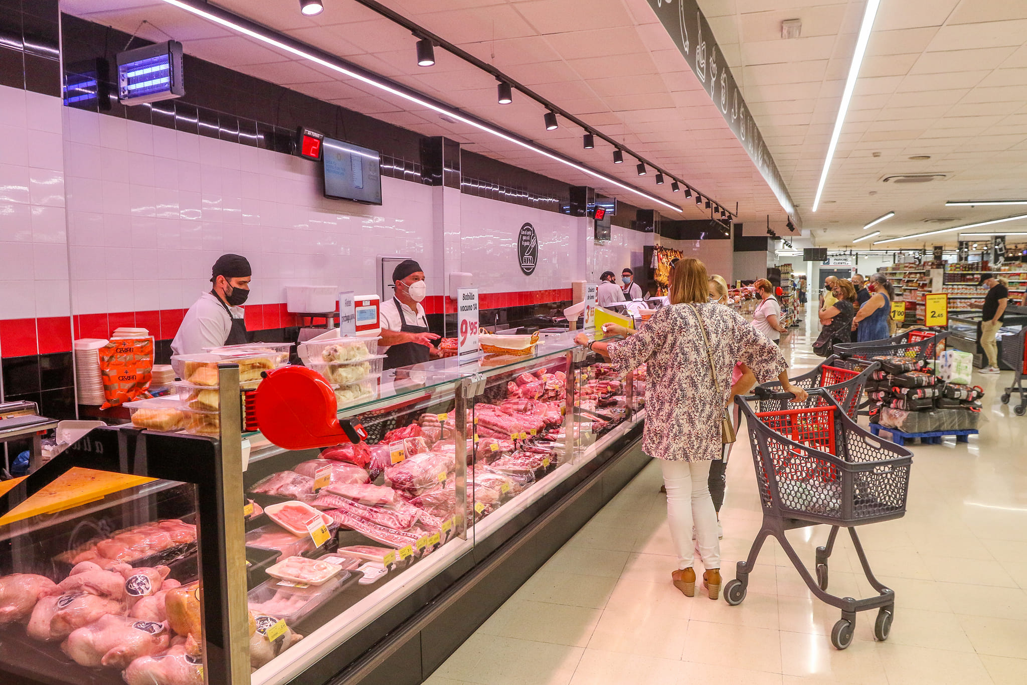 La pirámide nutricional incluye la... - Maskom Supermercados