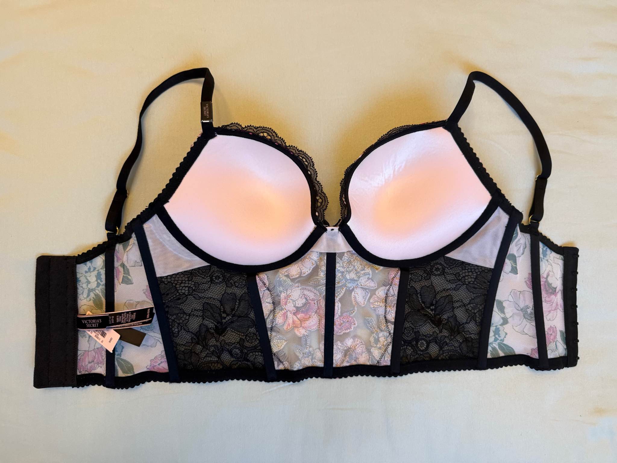 Victoria’s Secret corset style bra top 32D - Bras - Beaverton, Oregon ...
