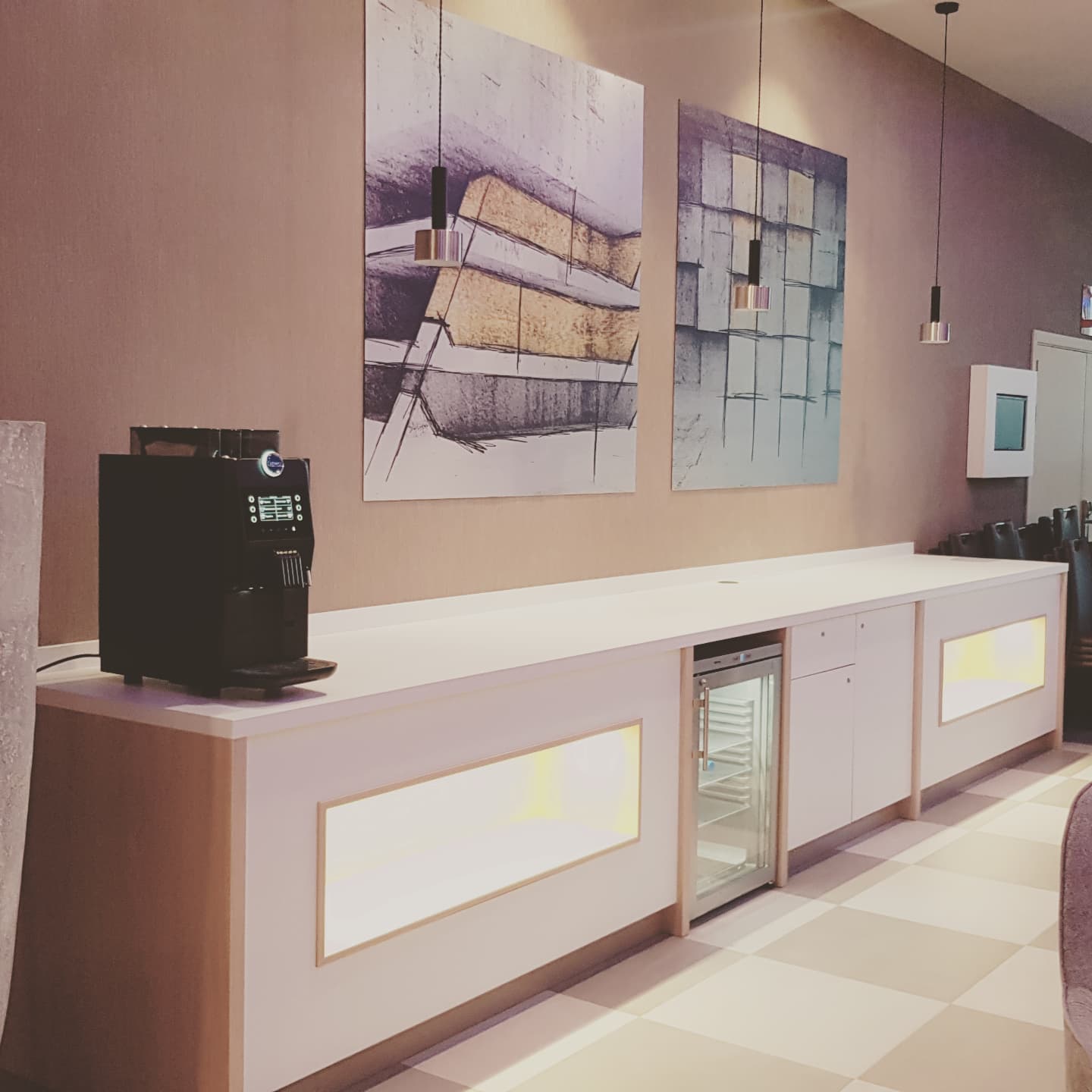 Nexus Machines | Badalona