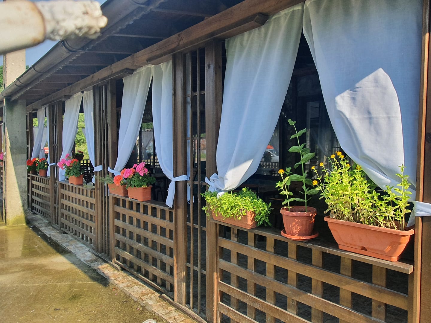 Popas Rustic Ticleni | Ticleni