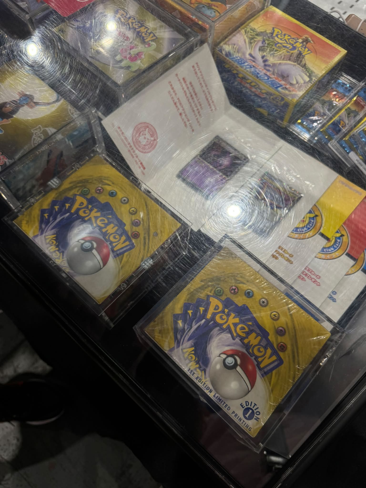 pokemon booster box singapore TCG: Pitch Black - 36 pack Here's a quick look at