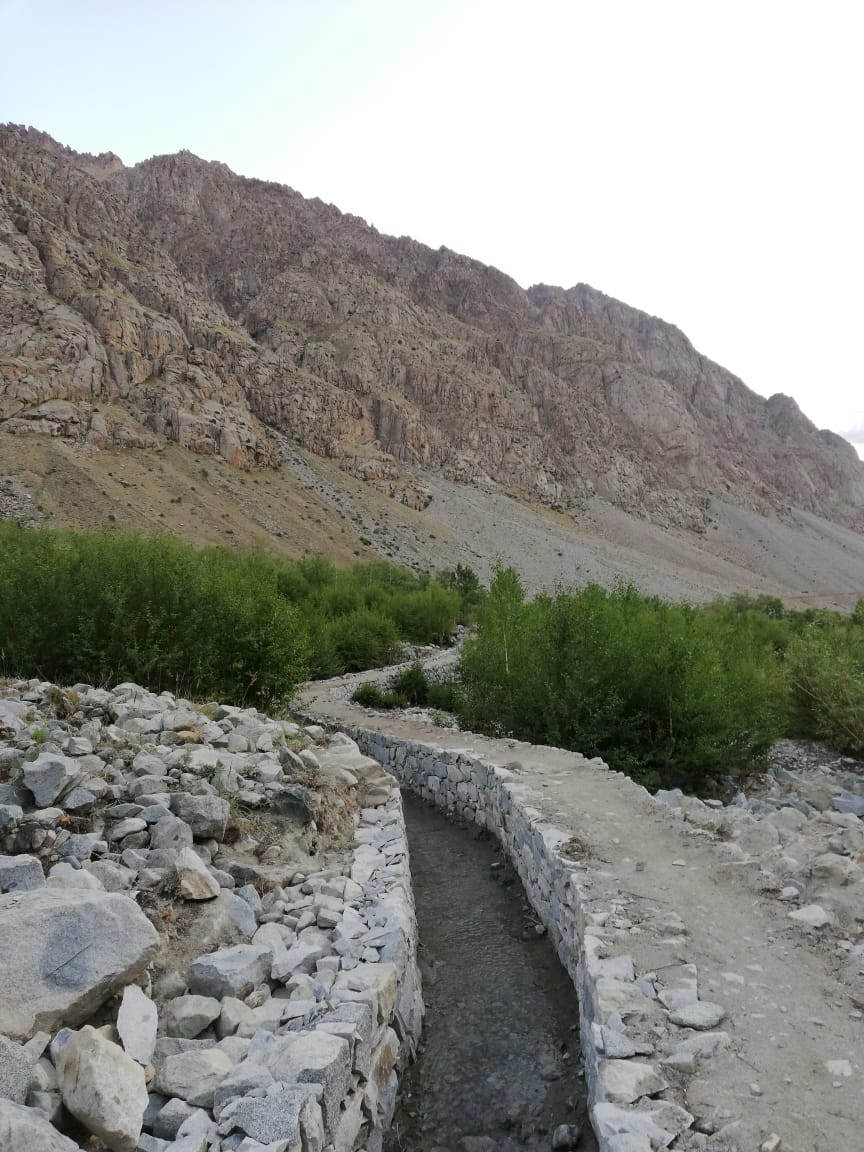 ETI-GB - Handarap is a far flung village in Phander valley...
