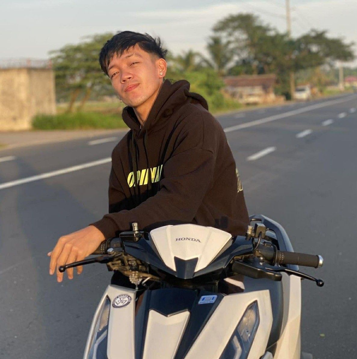 Arnel DF