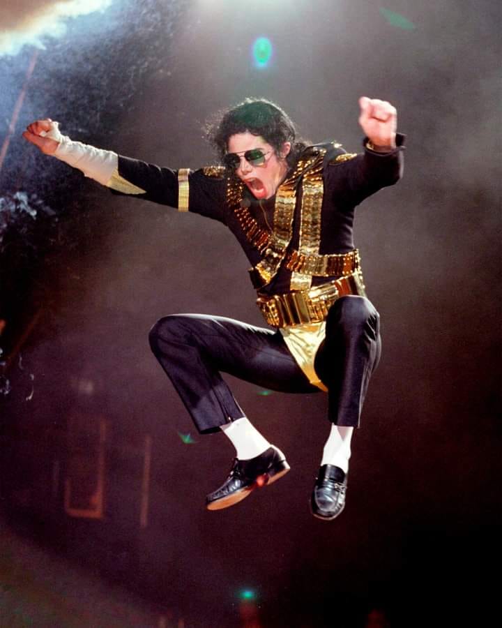 What is the name of the stage light used in the Michael Jackson