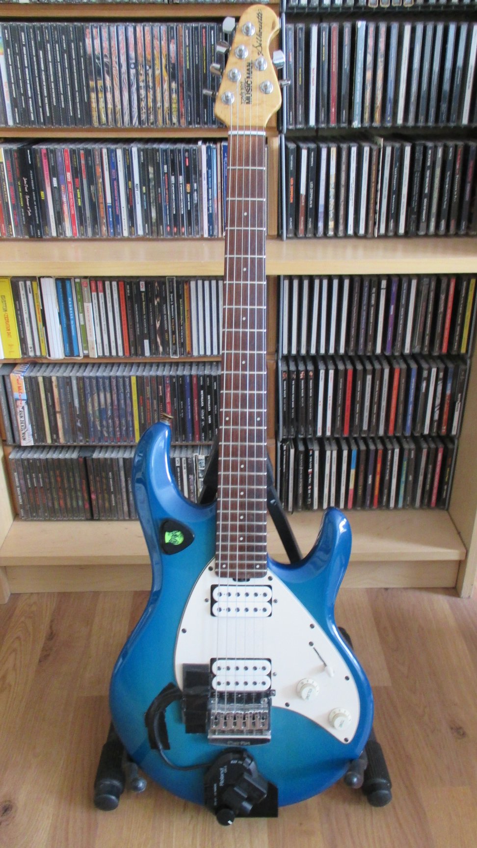 My Music Man Silhouette Special, USA, 1996, HSS DiMarzio.