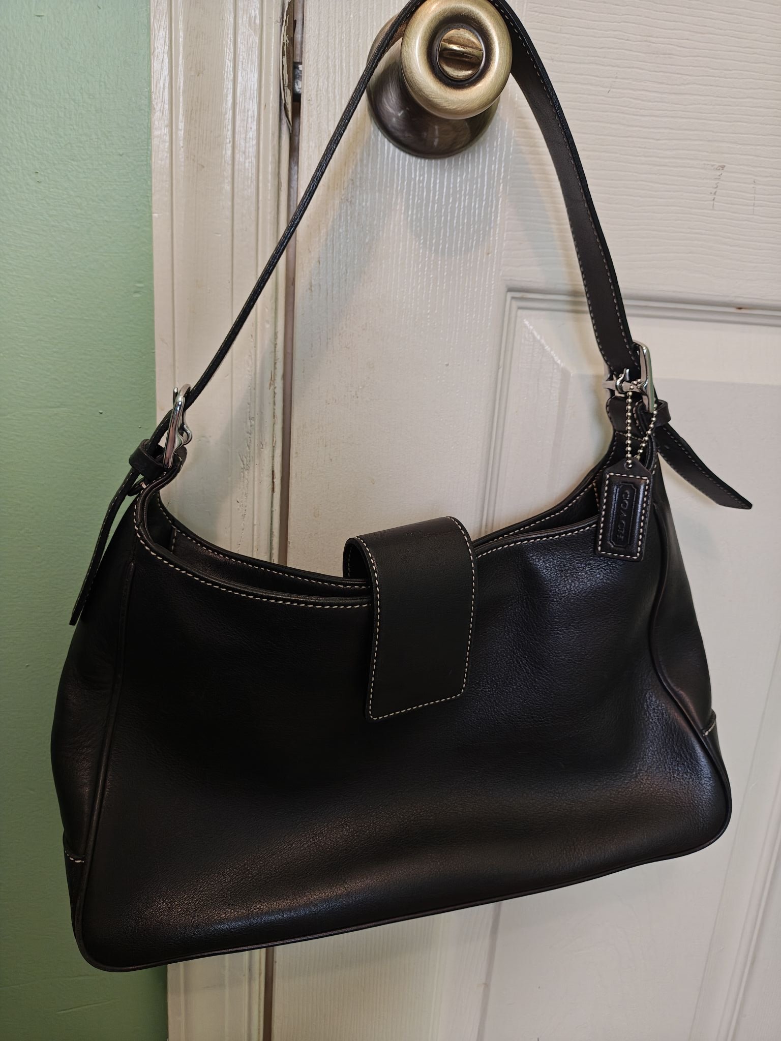 Vintage Coach Hamilton handbag found for $1 at thrift store