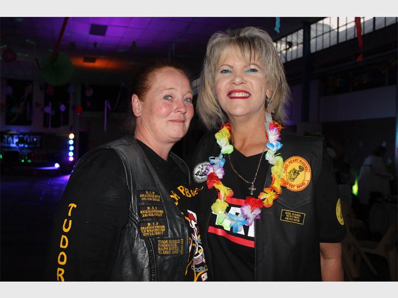 Die Red Heart Riders-motorfietsklub het... - Krugersdorp News | Facebook