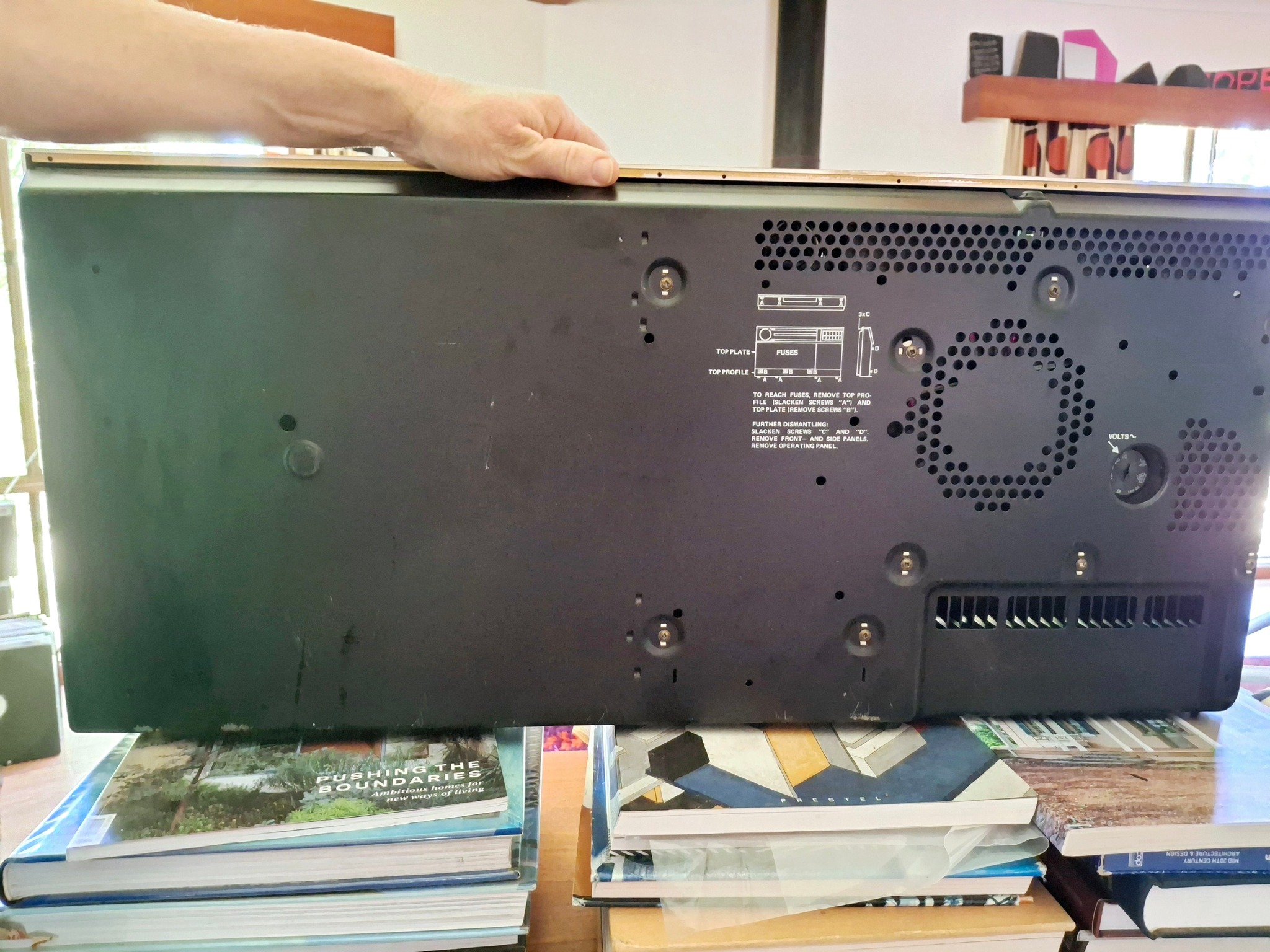 Bang & Olufsen Beosound 3 disassembly and repair guide