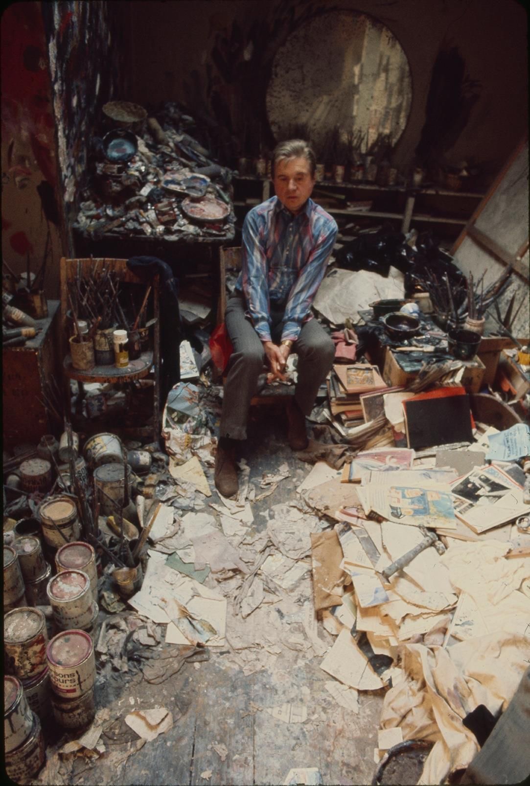 Francis Bacon 📍 In his London studio, 1974