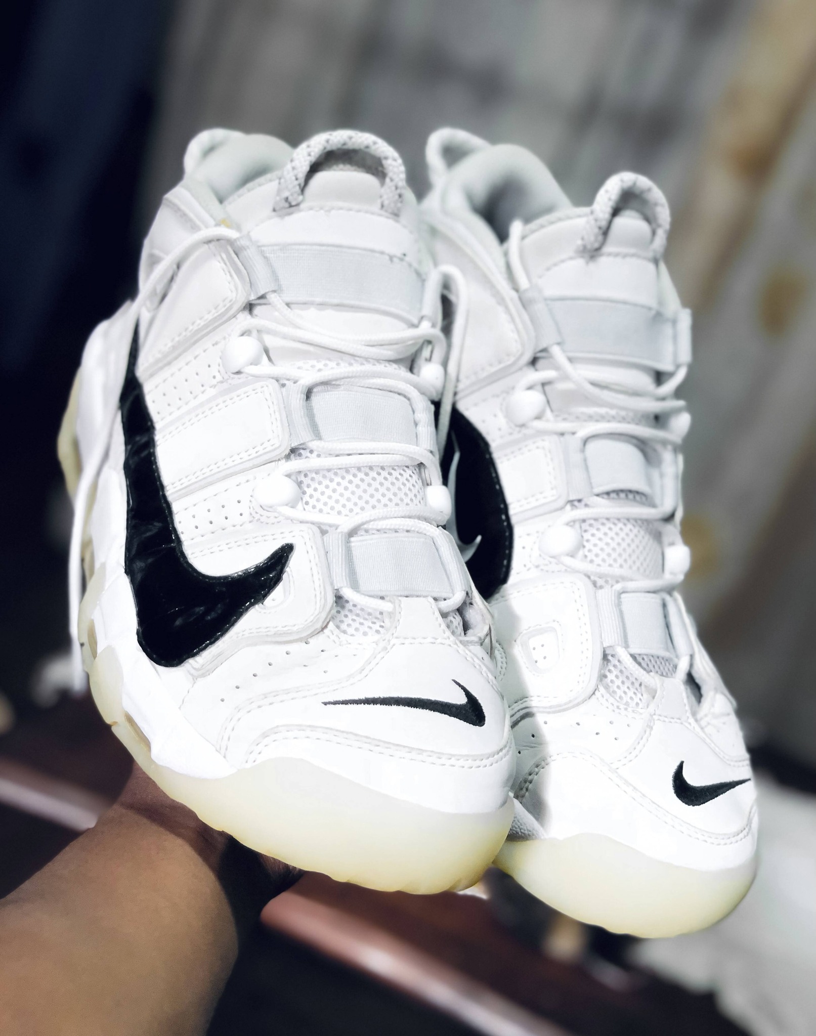 ?? NIKE Air More Uptempo 96 