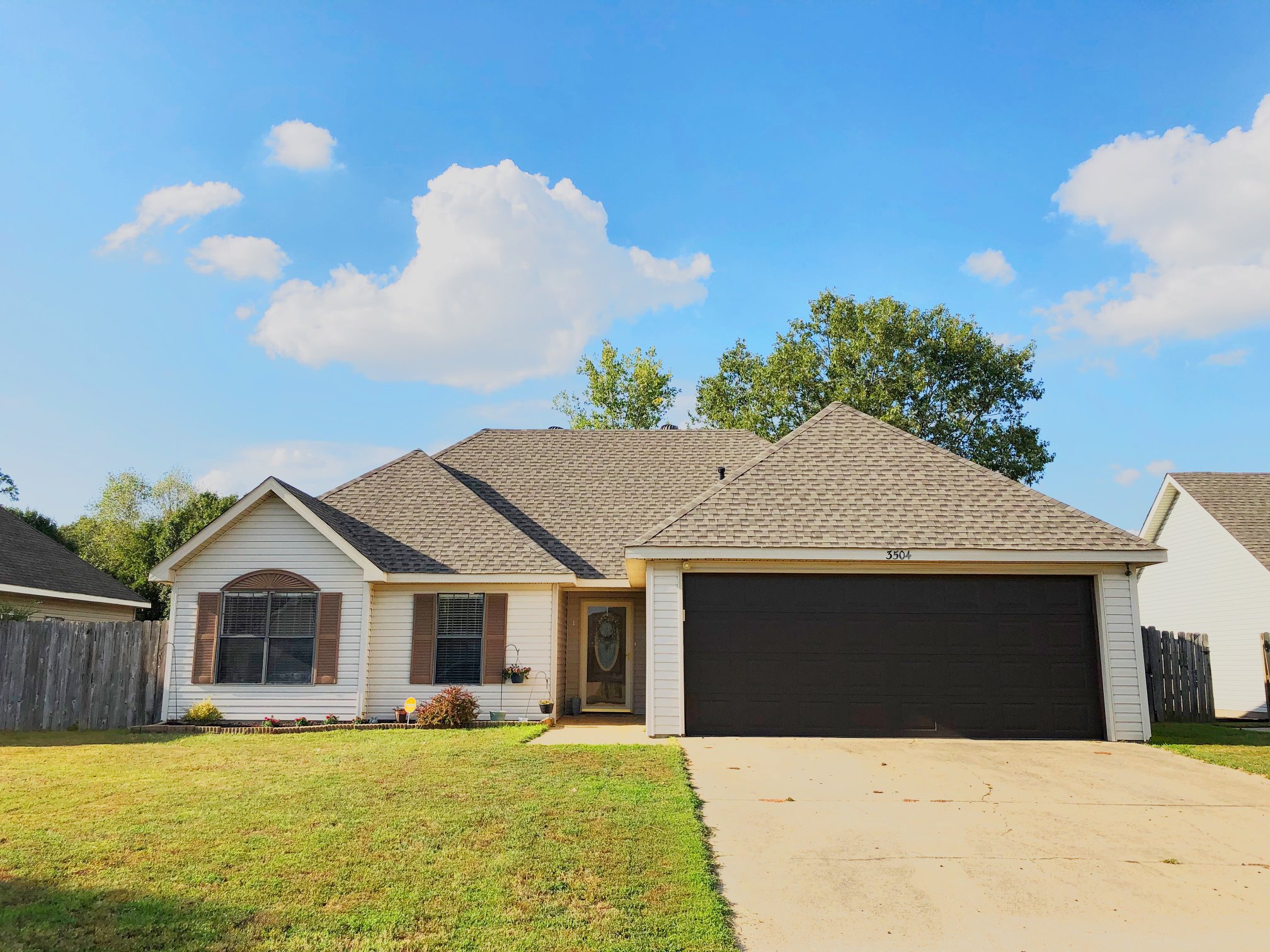 Monica Buxton, Halsey Thrasher Harpole Real Estate Group | Jonesboro AR