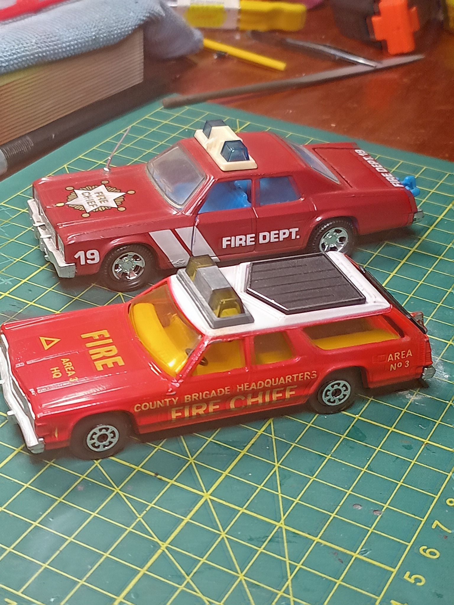 Matchbox super kings fire chief model