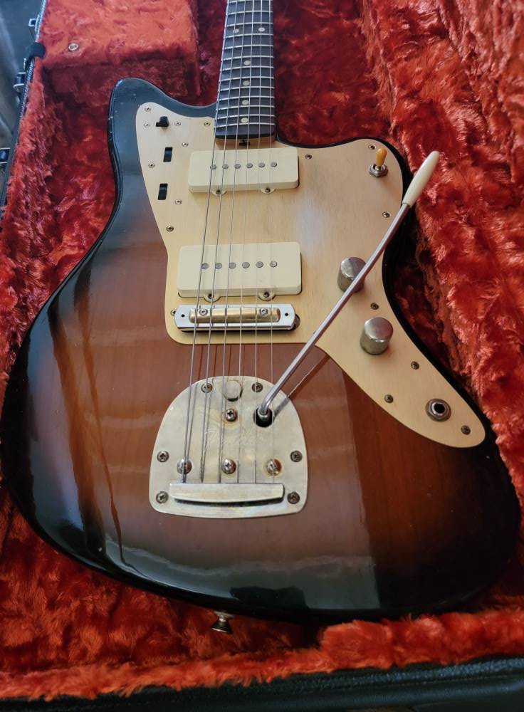 Custom MJT body build with Vintera II '50s neck and hardware