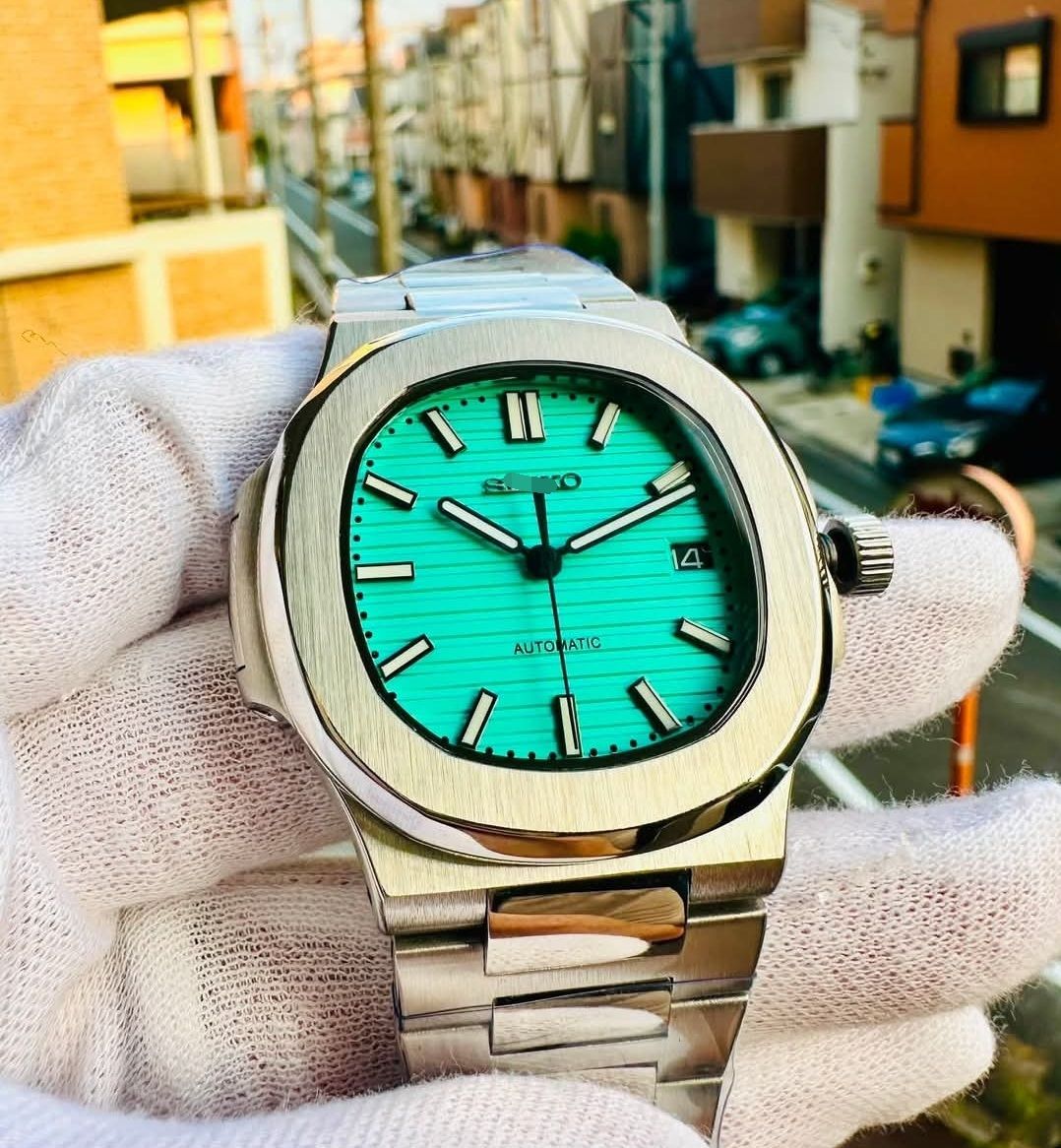 Anyone know where I can get this dial .looking for this one